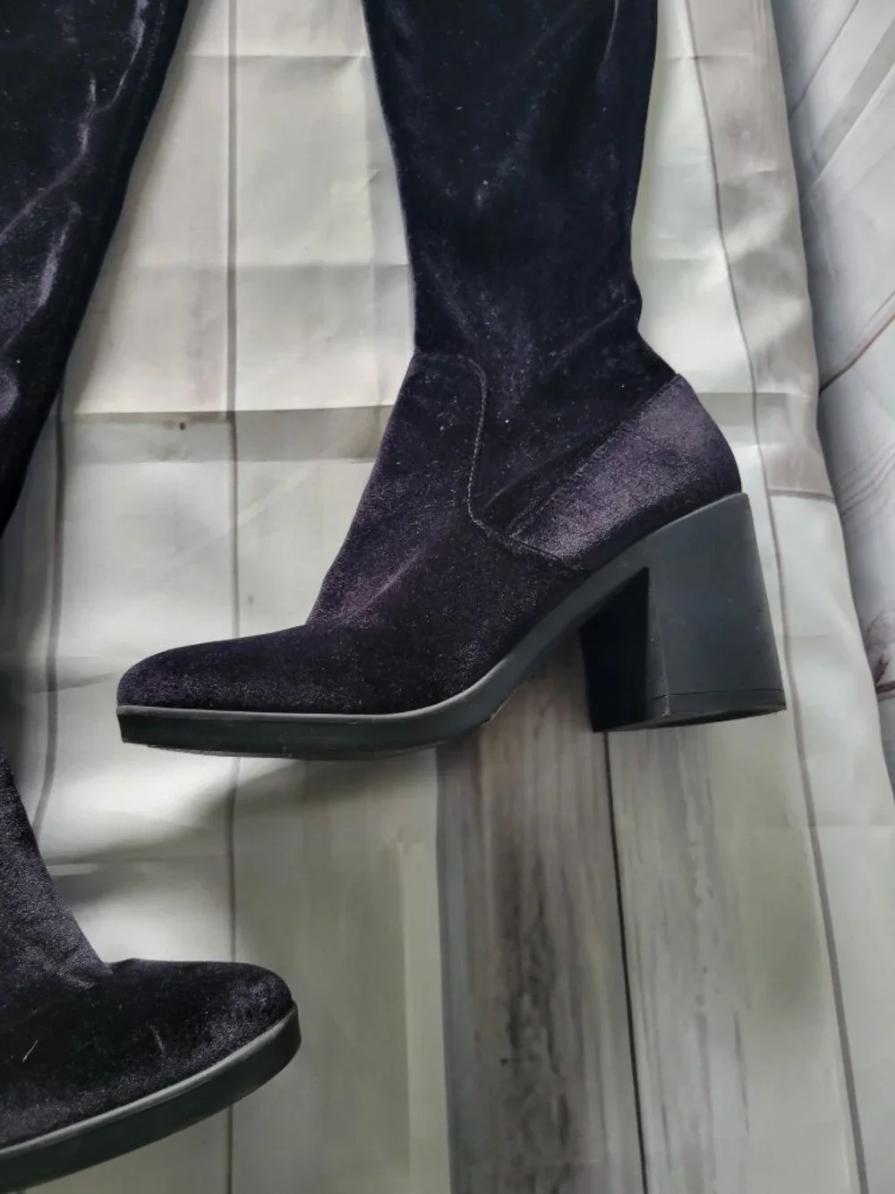 Forever 21 Black Velvet Over-the-Knee Chunky Heel Boots, Women’s 9, Stretch